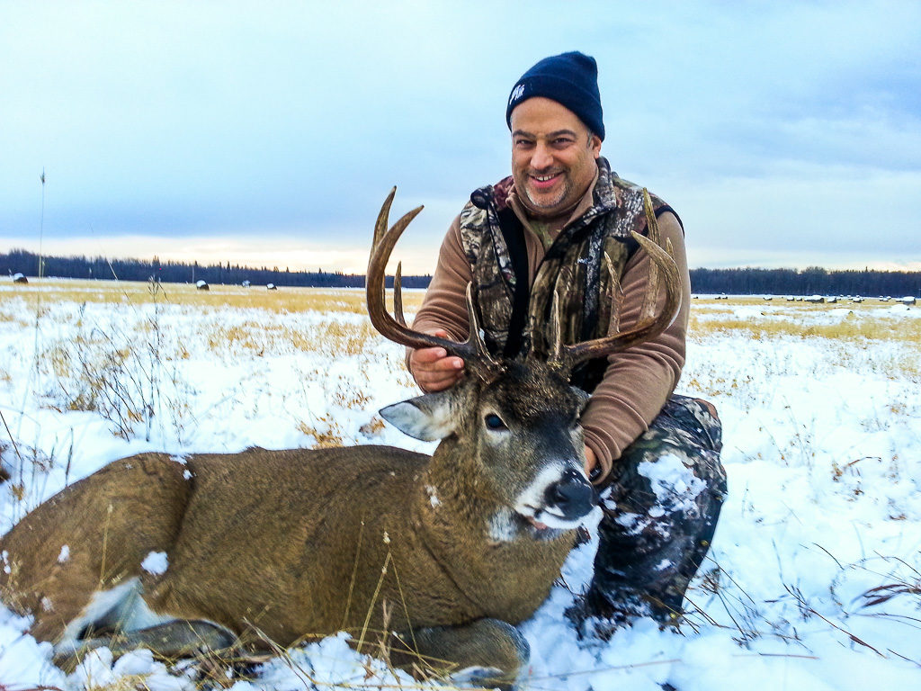 Whitetail deer hunting in Alberta, Canada with Alpine Outfitters